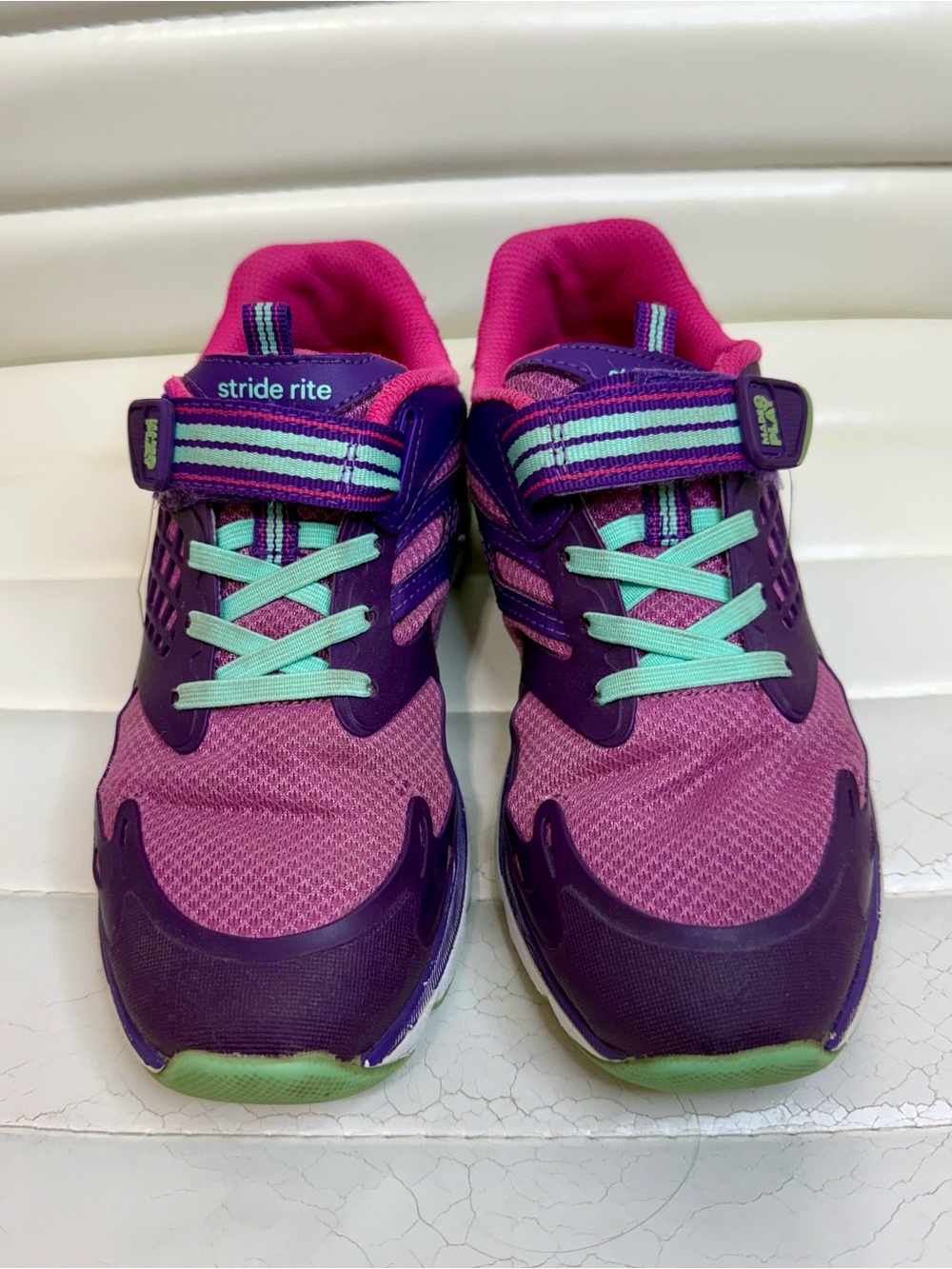 Stride Rite Made 2 Play Cannan Purple Sneaker Sz2